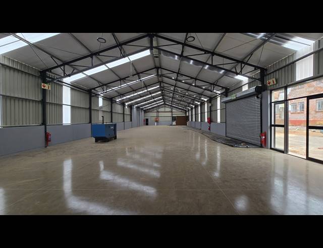 751M² WAREHOUSE TO LET IN EASTLEIGH